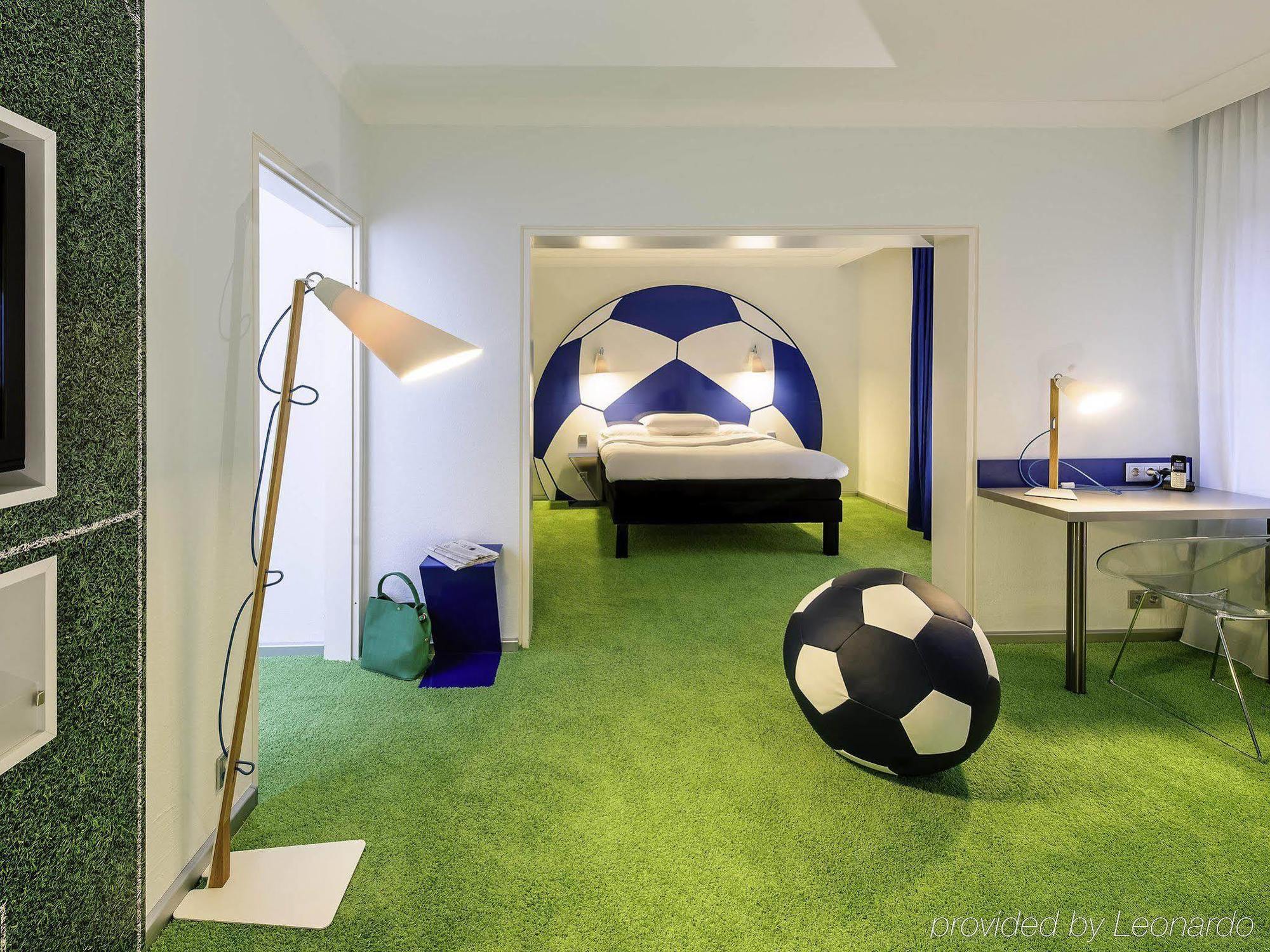 Hotel Am Schlosspark Herten Хертен Екстериор снимка