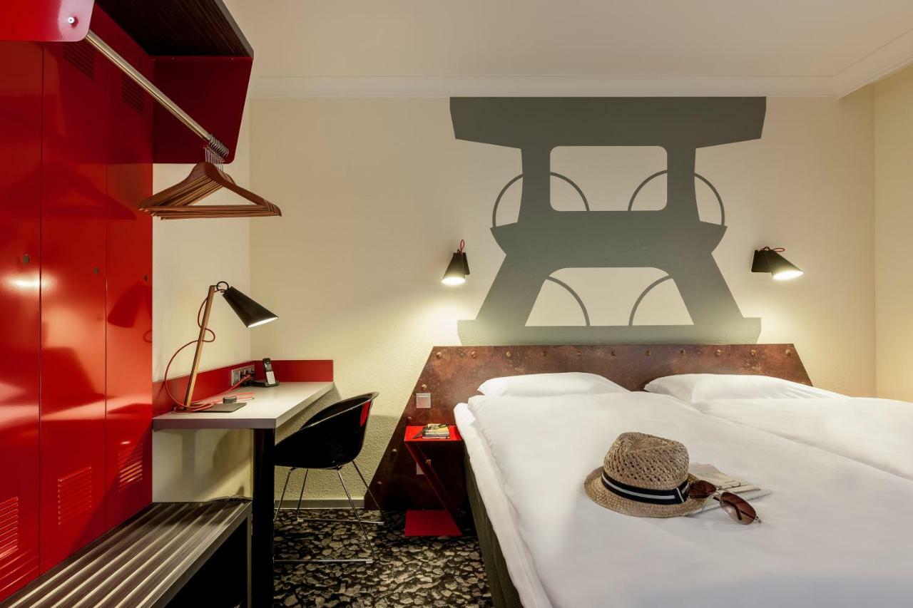 Hotel Am Schlosspark Herten Хертен Екстериор снимка