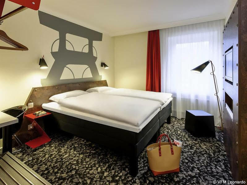 Hotel Am Schlosspark Herten Хертен Екстериор снимка